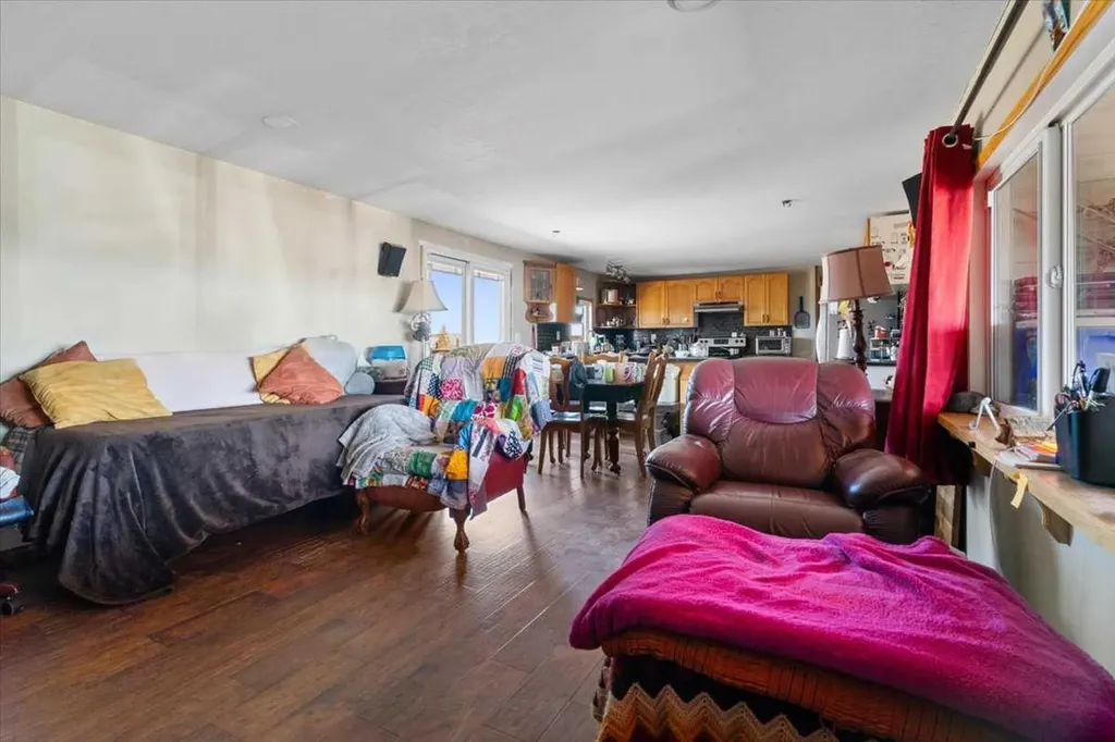 712016 Range Road 72a Dimsdale AB T8W 5H5