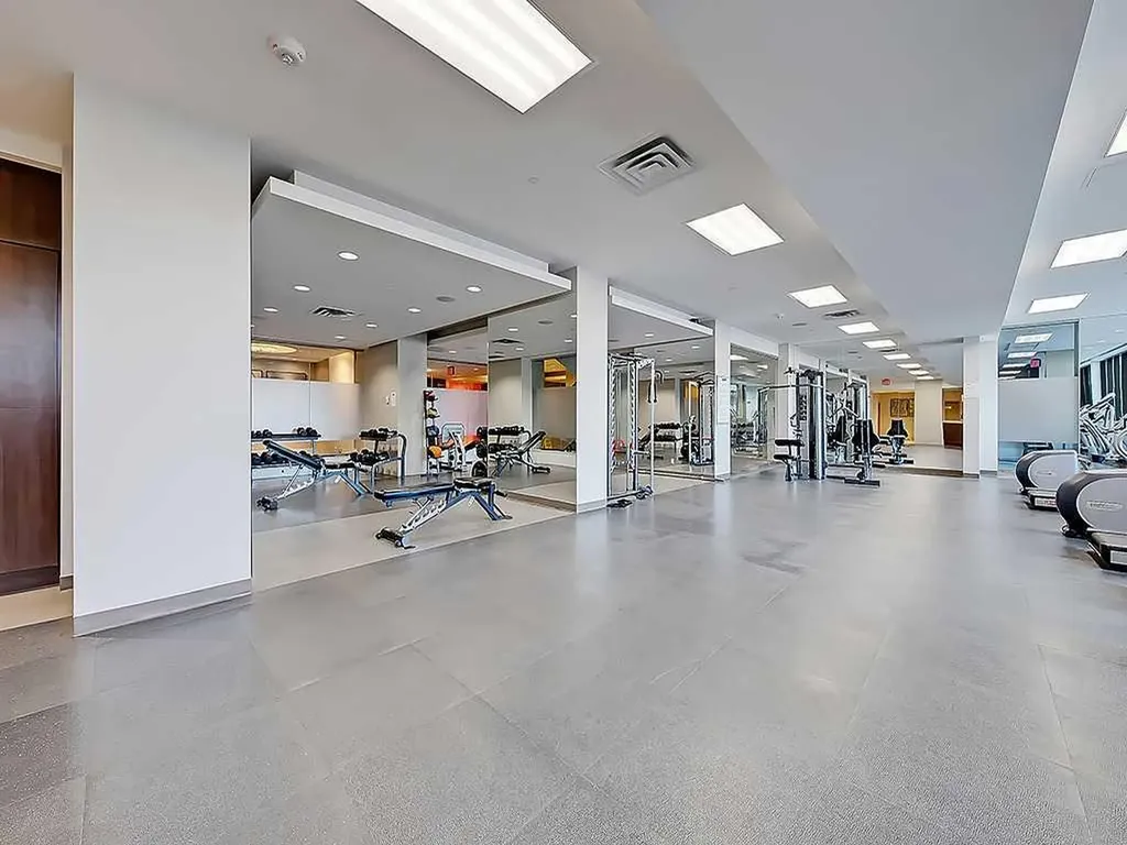 222 Riverfront Avenue SW Calgary AB T2P 0W3