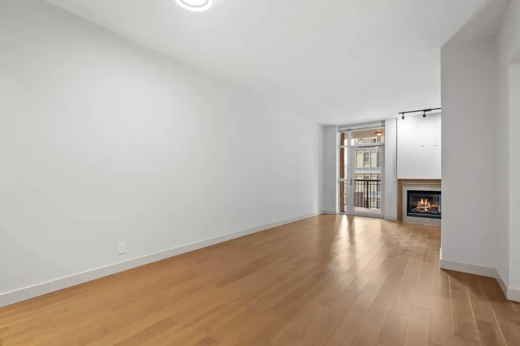 222 Riverfront Avenue SW Calgary AB T2P 0W3