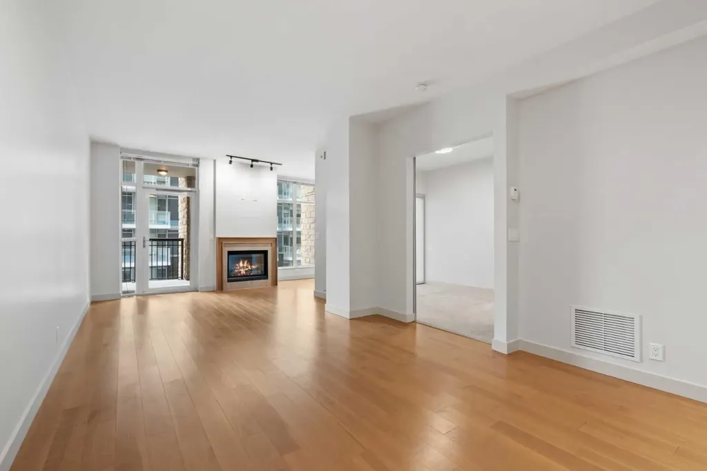 222 Riverfront Avenue SW Calgary AB T2P 0W3
