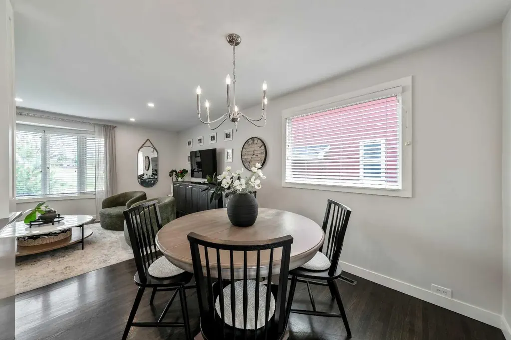 6007 34 Street SW Calgary AB T3E 5L7