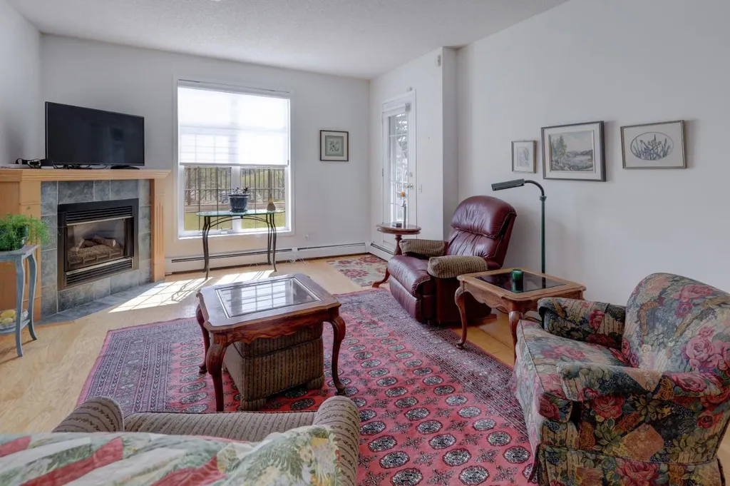 4835 Dalhousie Drive NW Calgary AB T3A 5R7