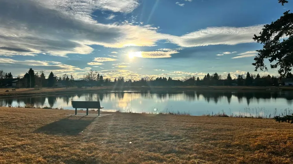 911 12 Street SE High River AB T1V 1L2