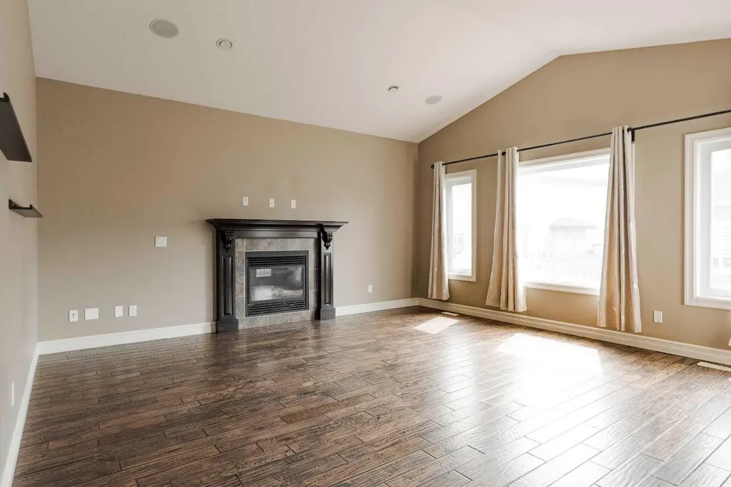 173 Huberman Way Fort Mcmurray AB T9K 0Z9
