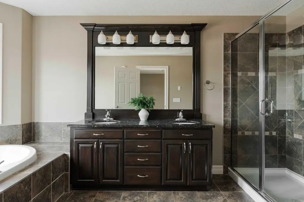 173 Huberman Way Fort Mcmurray AB T9K 0Z9