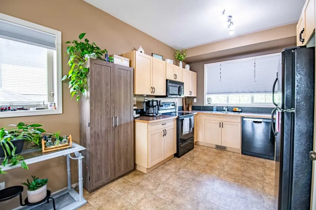 5530 Prairie Ridge Avenue Blackfalds AB t4m0c2