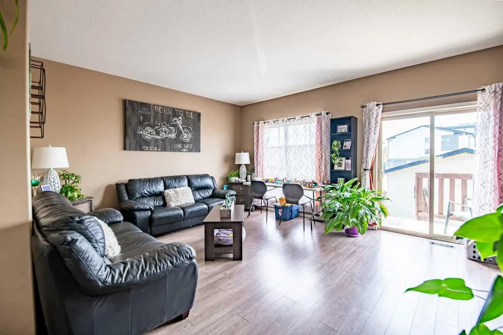5530 Prairie Ridge Avenue Blackfalds AB t4m0c2