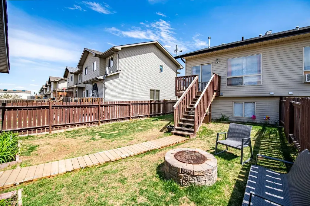 5530 Prairie Ridge Avenue Blackfalds AB t4m0c2