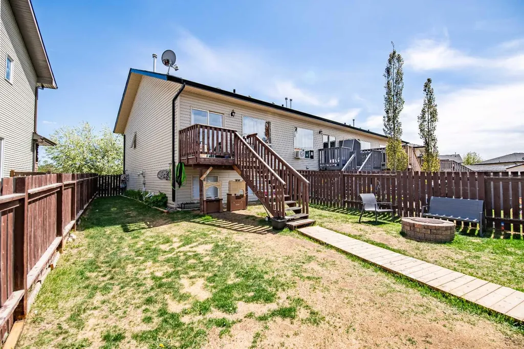 5530 Prairie Ridge Avenue Blackfalds AB t4m0c2