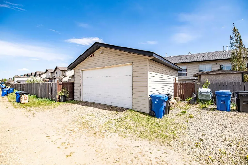 5530 Prairie Ridge Avenue Blackfalds AB t4m0c2