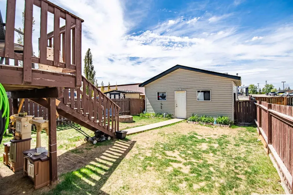 5530 Prairie Ridge Avenue Blackfalds AB t4m0c2