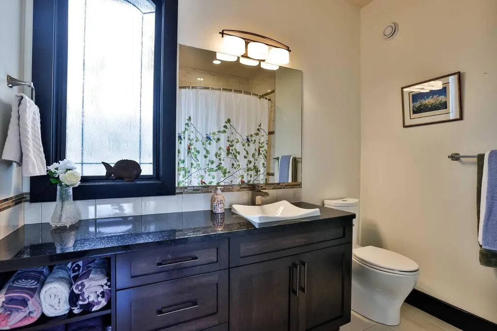 312 Sandstone Point S Lethbridge AB T1K 8C9