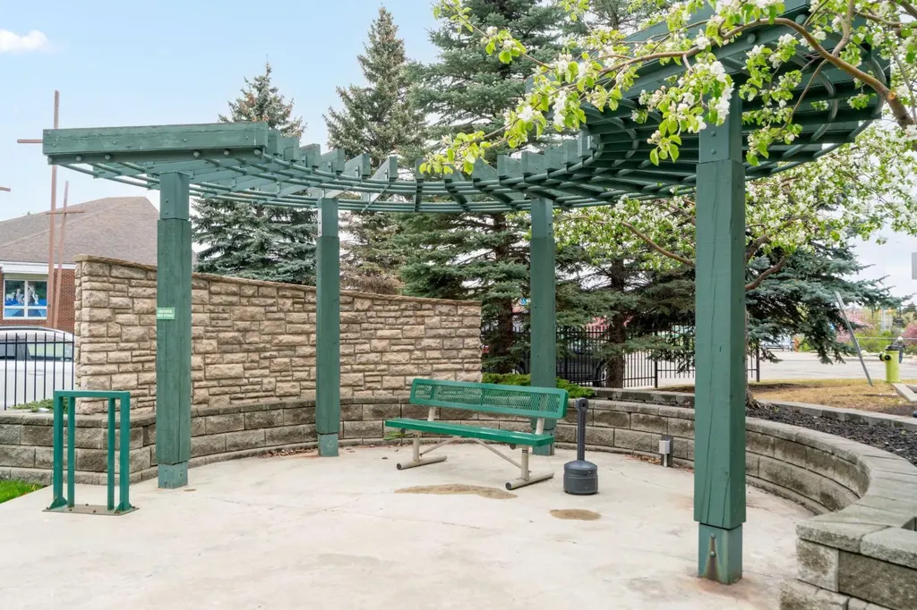 3111 34 Avenue NW Calgary AB T3L 0Y2