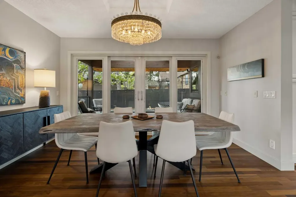 1109 Council Way SW Calgary AB T2T 1X5