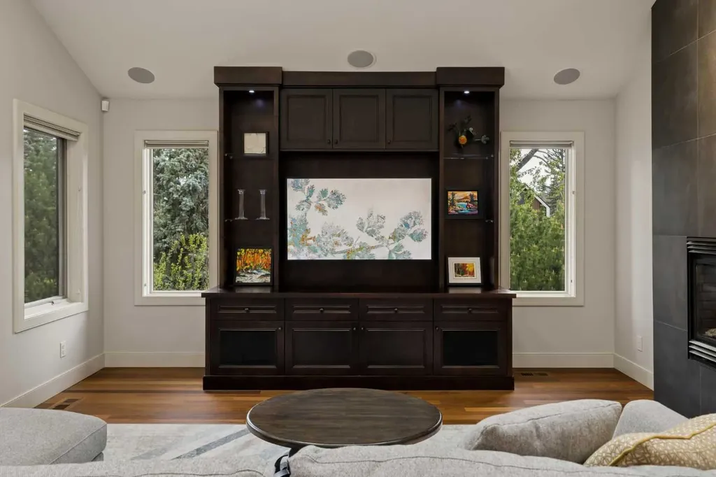1109 Council Way SW Calgary AB T2T 1X5