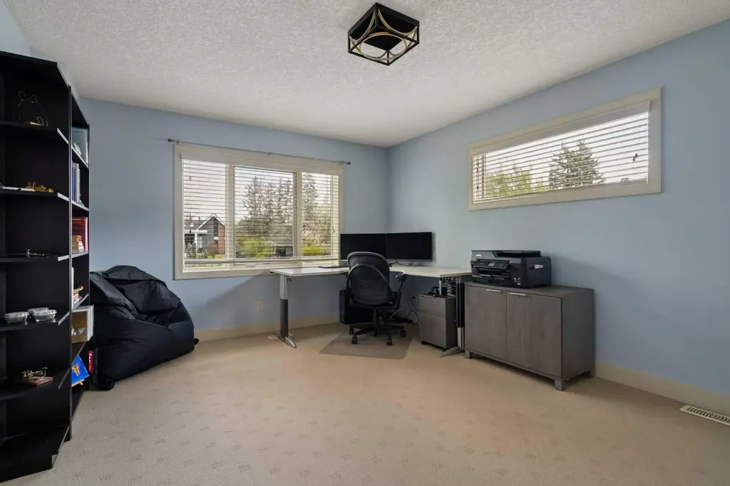 1109 Council Way SW Calgary AB T2T 1X5
