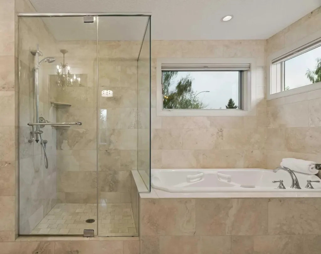 1109 Council Way SW Calgary AB T2T 1X5