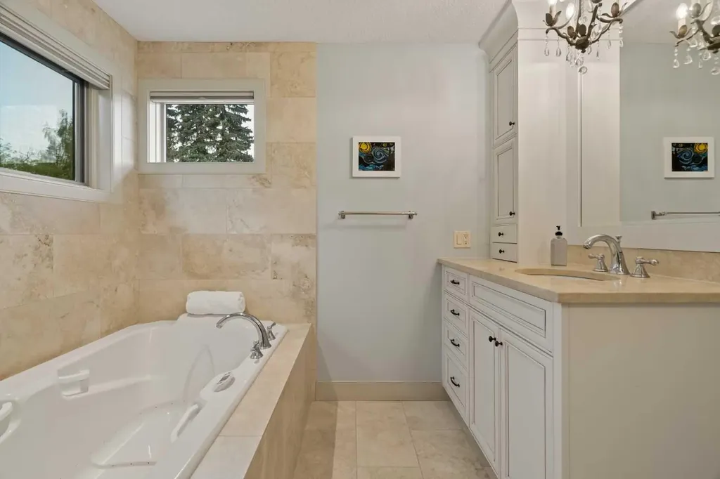 1109 Council Way SW Calgary AB T2T 1X5