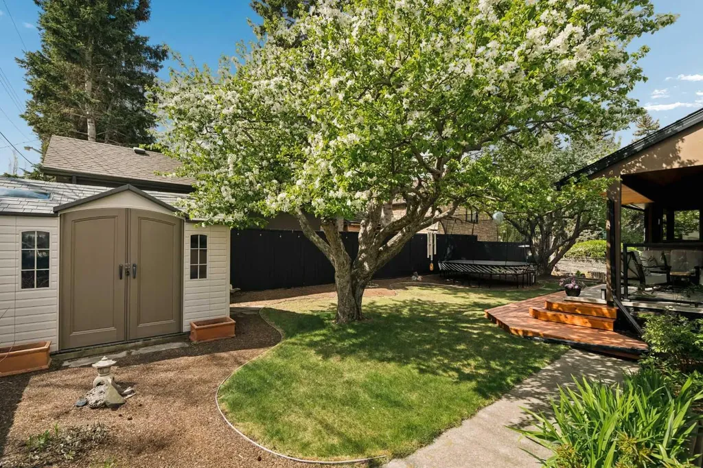 1109 Council Way SW Calgary AB T2T 1X5