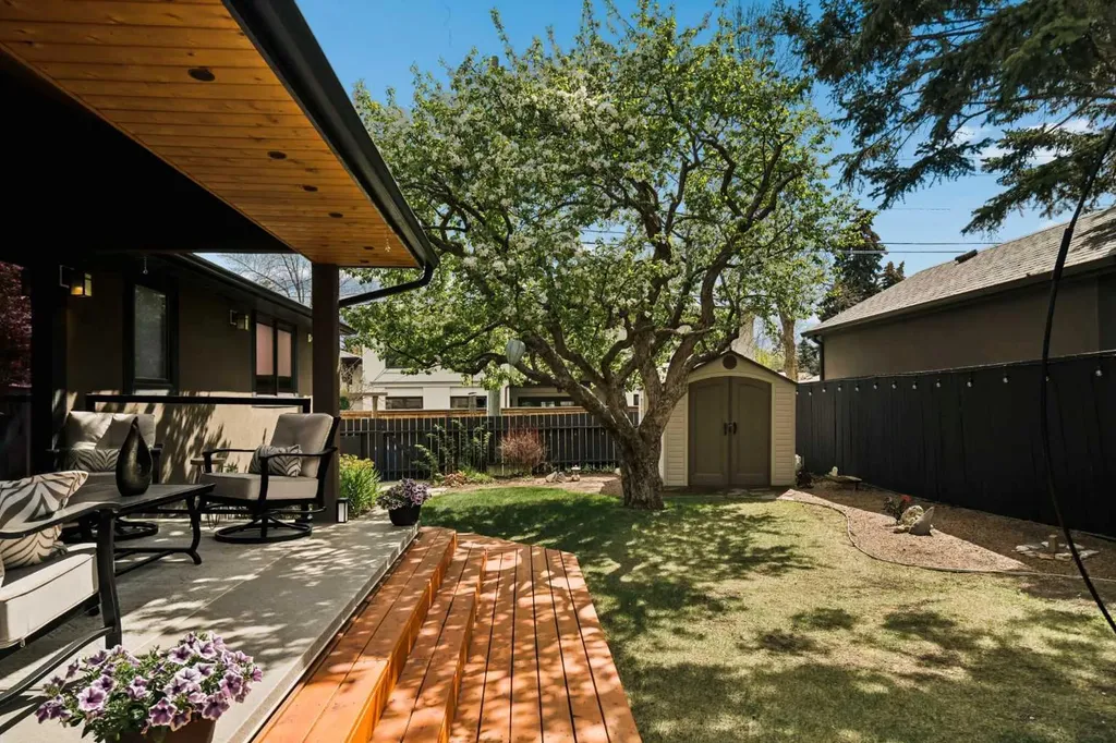 1109 Council Way SW Calgary AB T2T 1X5