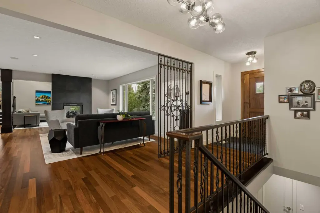 1109 Council Way SW Calgary AB T2T 1X5