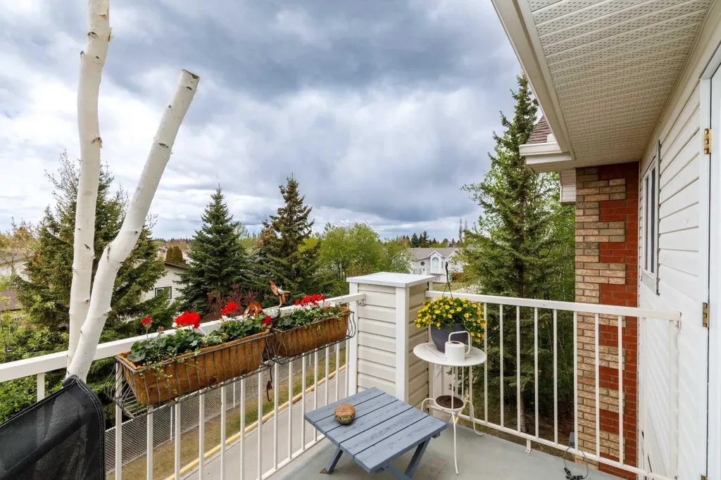 56 Carroll Crescent Red Deer AB T4P 3Y3