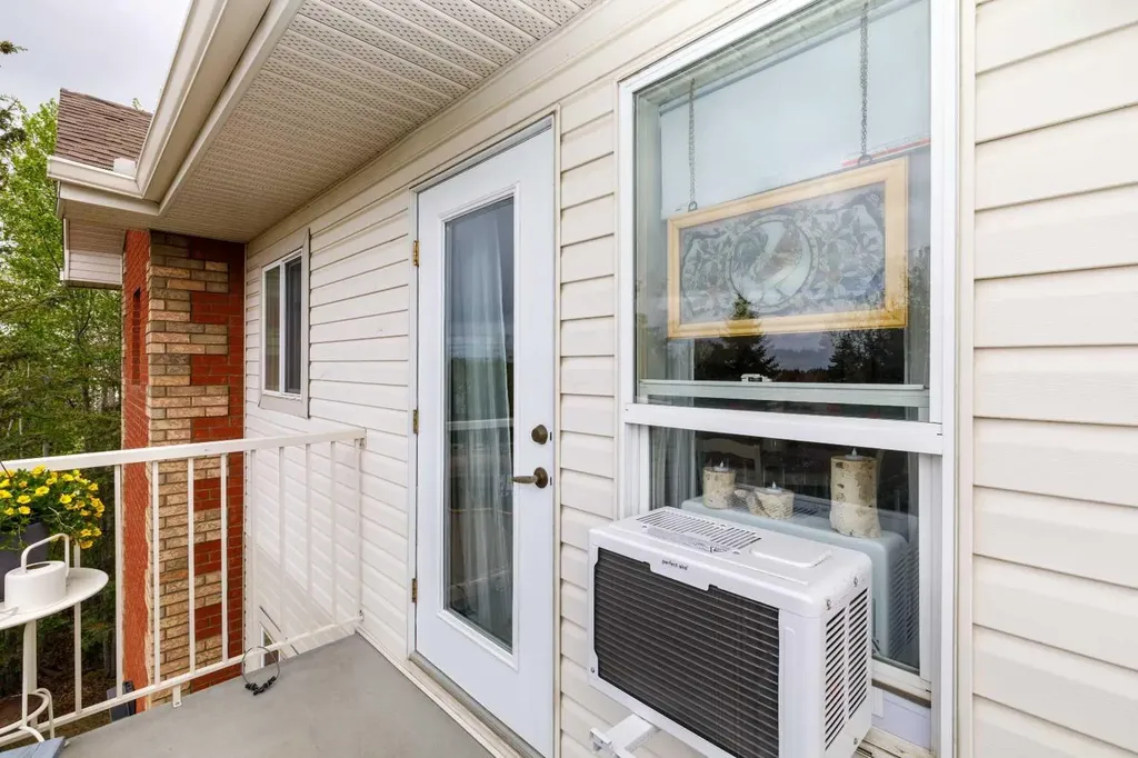 56 Carroll Crescent Red Deer AB T4P 3Y3