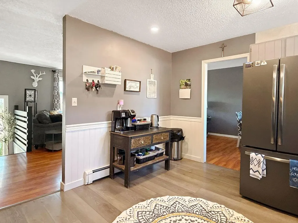 11002 Hoppe Avenue Grande Cache AB t0e0y0