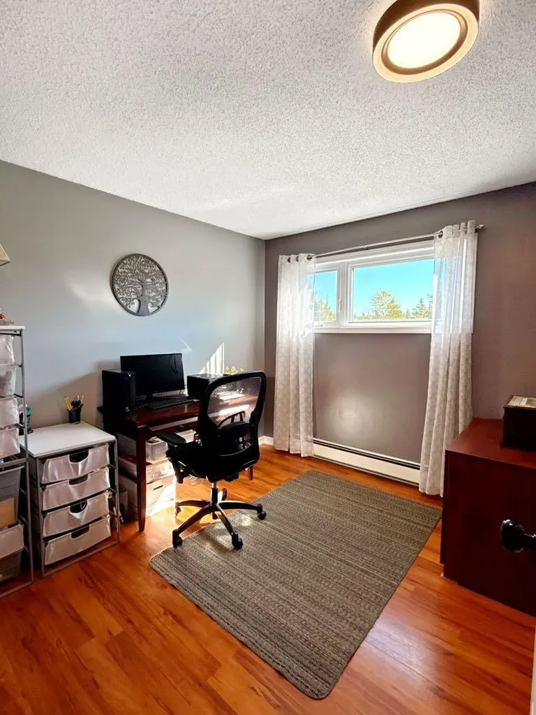11002 Hoppe Avenue Grande Cache AB t0e0y0
