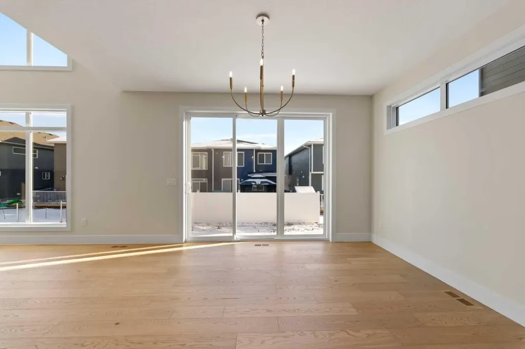 185 South Shore View Chestermere AB T1X2Y3