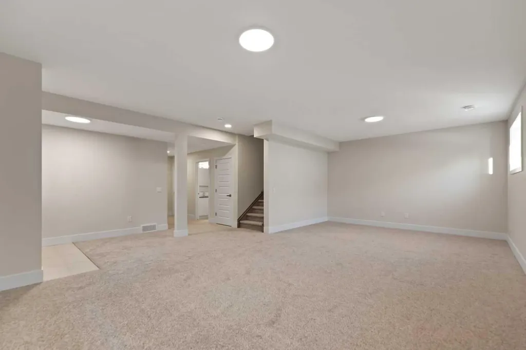 185 South Shore View Chestermere AB T1X2Y3