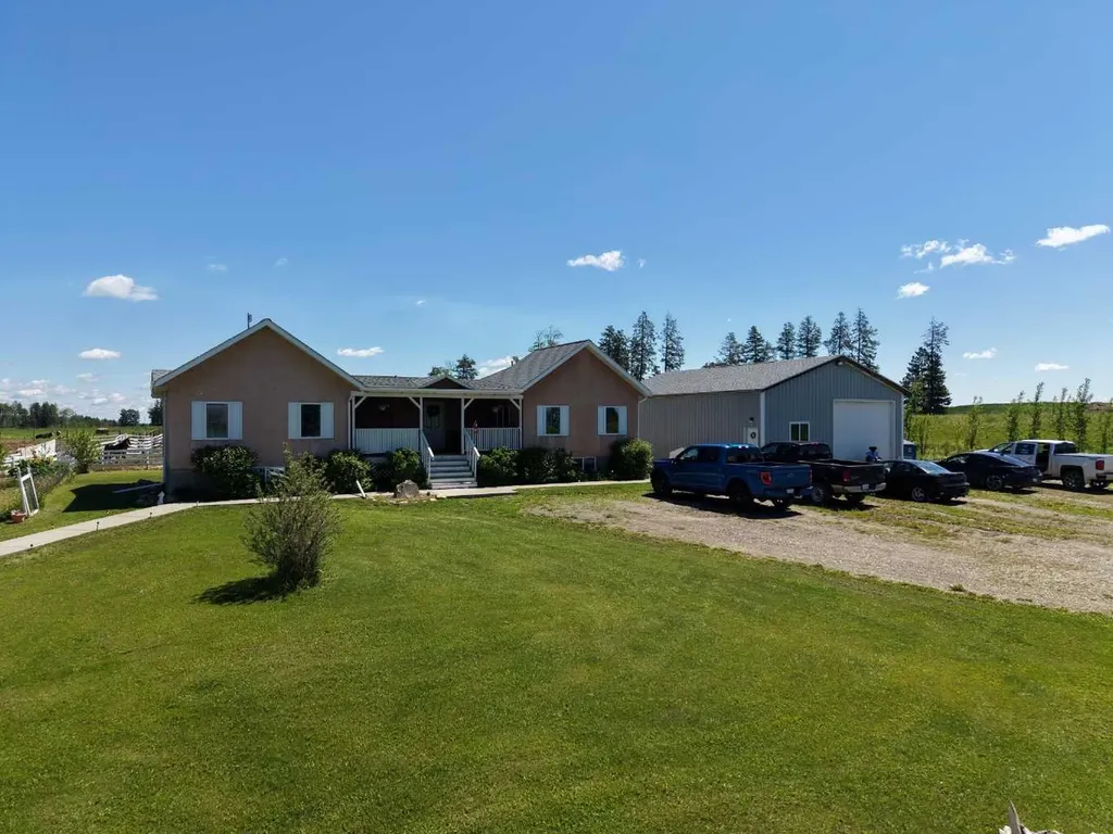 33139 Range Road 55 Rural Mountain View County AB T0M 1X0