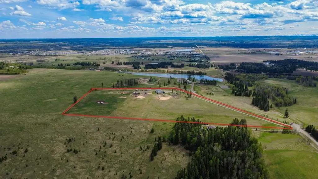 33139 Range Road 55 Rural Mountain View County AB T0M 1X0