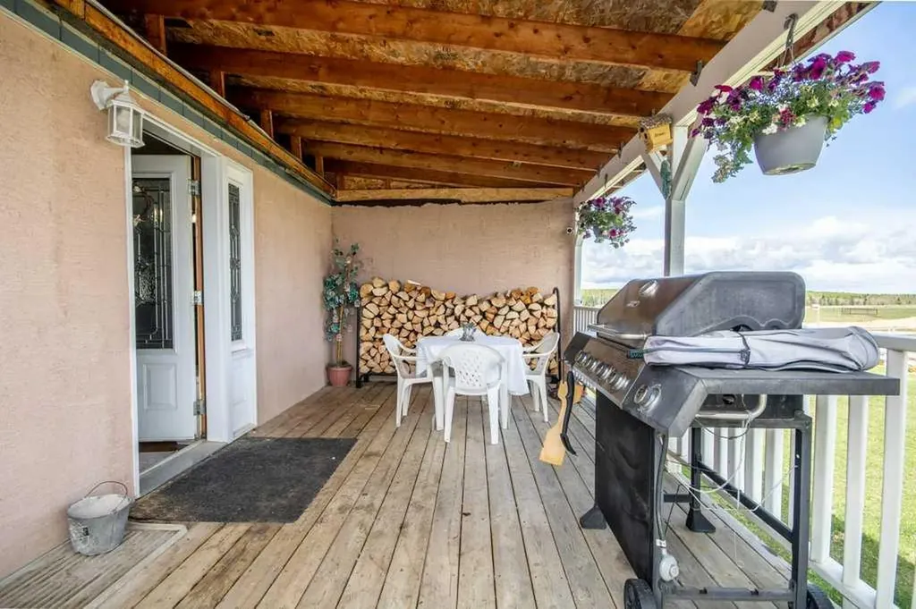 33139 Range Road 55 Rural Mountain View County AB T0M 1X0