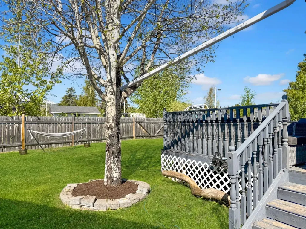 11414 Norris Crescent Grande Cache AB T0E0Y0