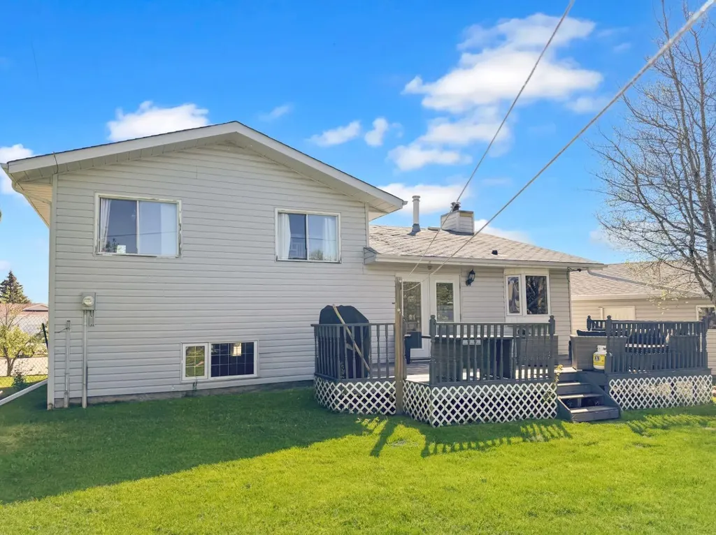 11414 Norris Crescent Grande Cache AB T0E0Y0