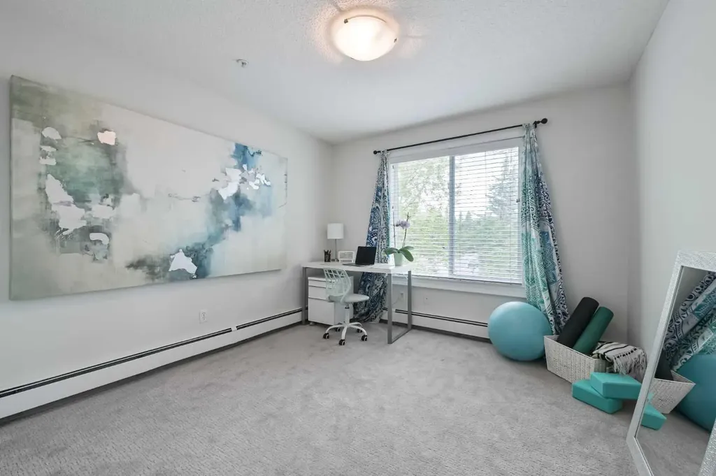 735 56 Avenue SW Calgary AB T2V 0G9