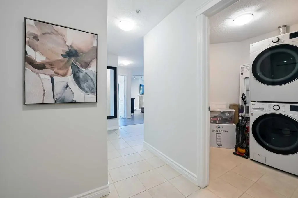 735 56 Avenue SW Calgary AB T2V 0G9