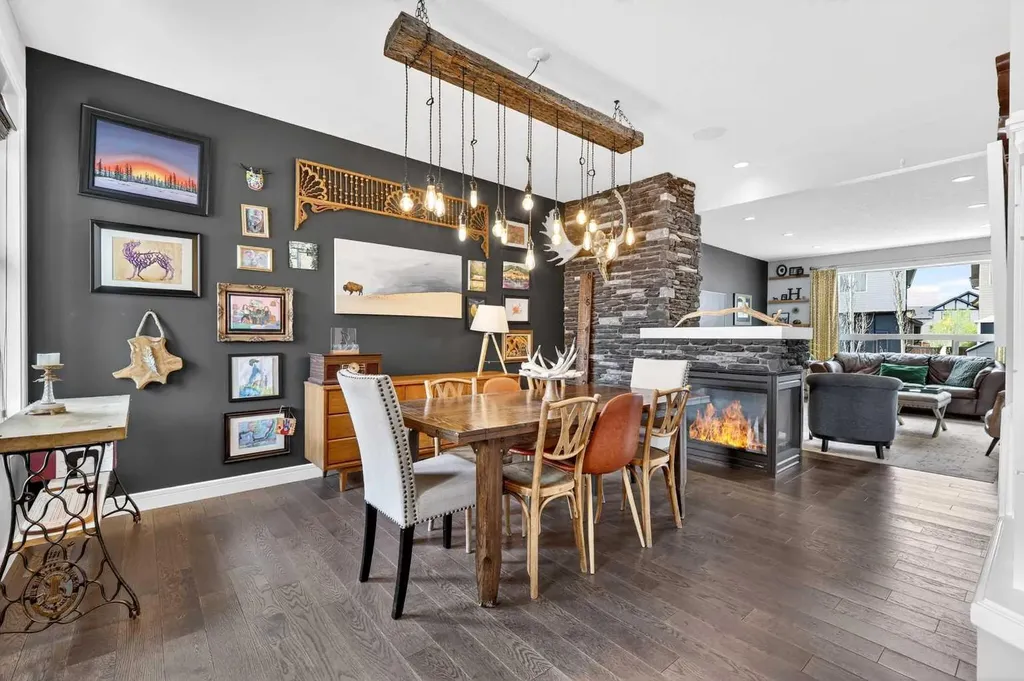 31 Kingston View SE Airdrie AB T4A 0K4