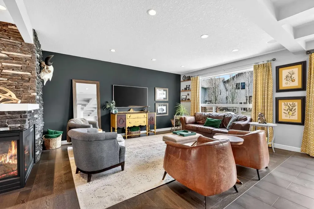 31 Kingston View SE Airdrie AB T4A 0K4