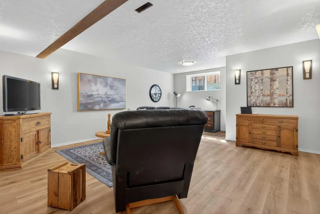 283 Willow Ridge Manor Diamond Valley AB T0L 0H0