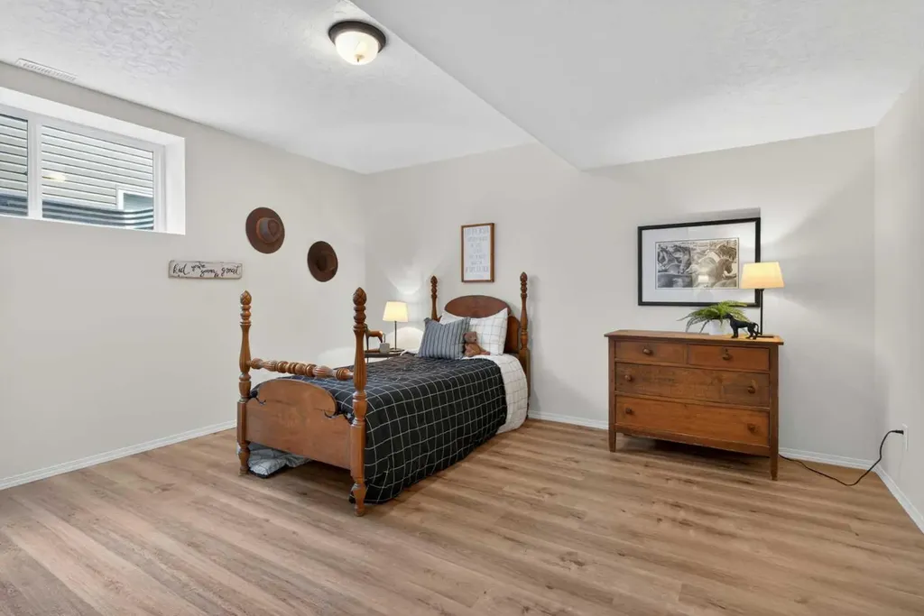 283 Willow Ridge Manor Diamond Valley AB T0L 0H0