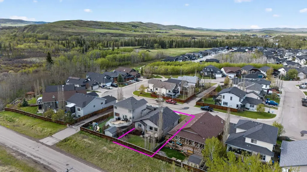 283 Willow Ridge Manor Diamond Valley AB T0L 0H0