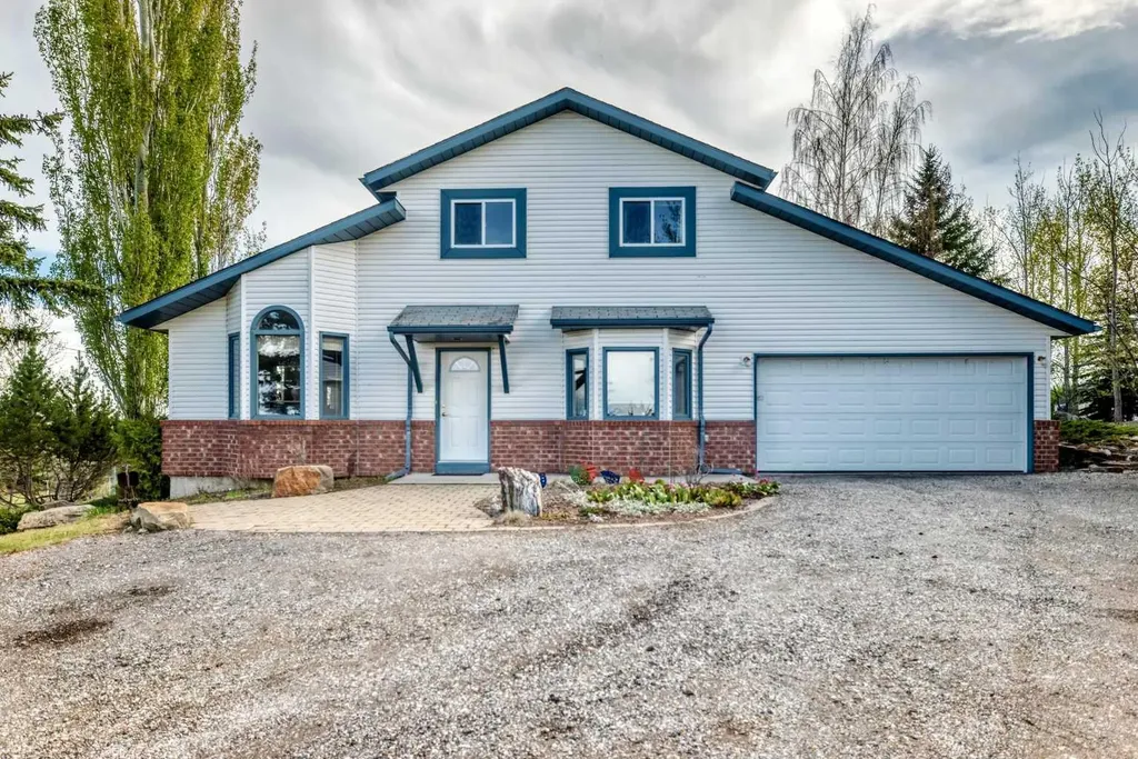 16253 262 Avenue E De Winton AB T1S 4G7