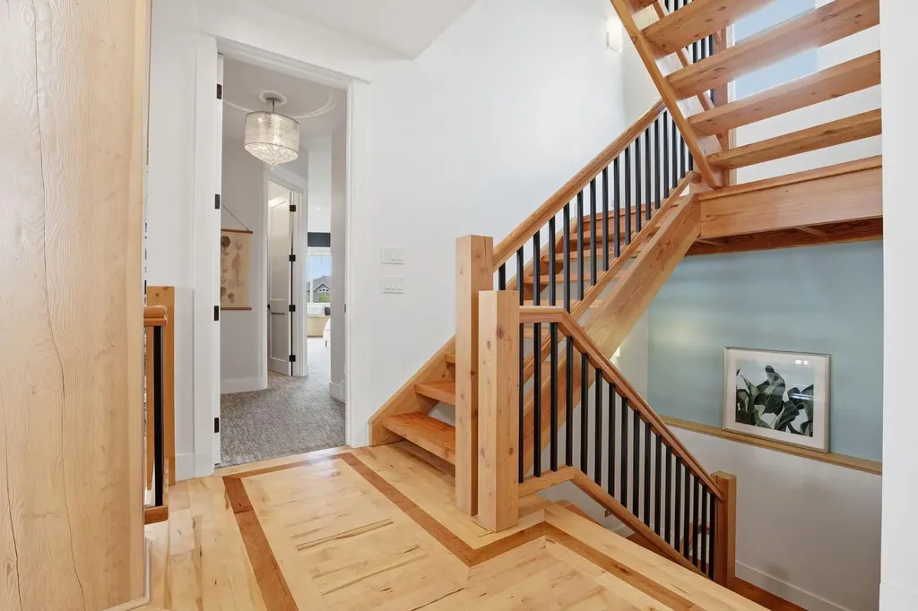 648 Montclair Place Rural Rocky View County AB T4C 0A9