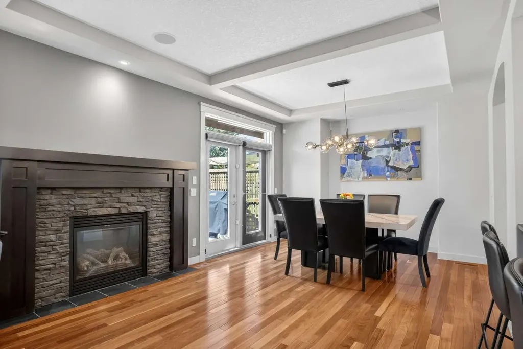 30 Cranarch Circle SE Calgary AB T1S 0S3