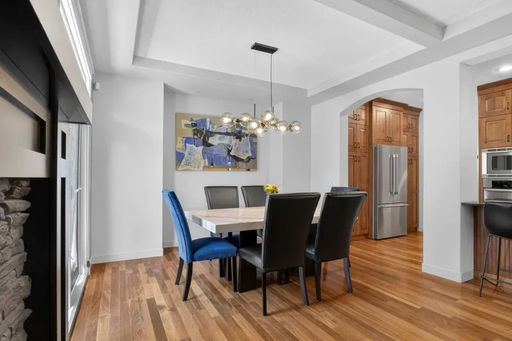 30 Cranarch Circle SE Calgary AB T1S 0S3