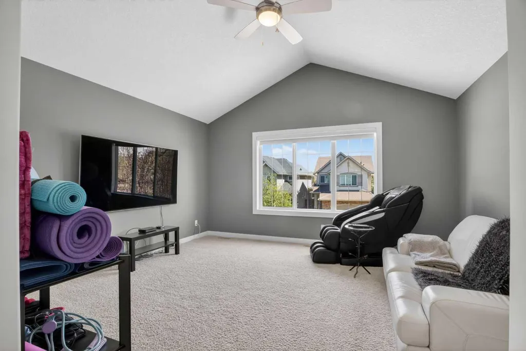 30 Cranarch Circle SE Calgary AB T1S 0S3