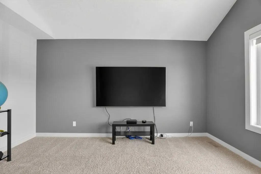 30 Cranarch Circle SE Calgary AB T1S 0S3