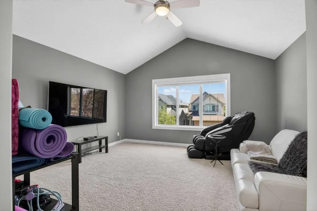 30 Cranarch Circle SE Calgary AB T1S 0S3